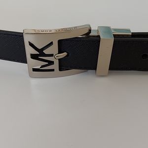 Michael Kors Black Sliver Reversible Belt L/XL